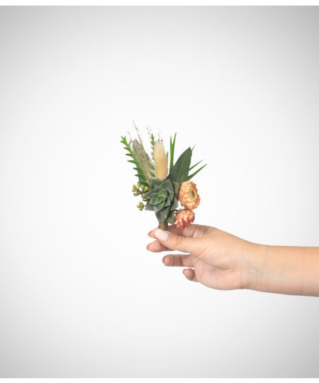 Free Spirit Lapel Flower